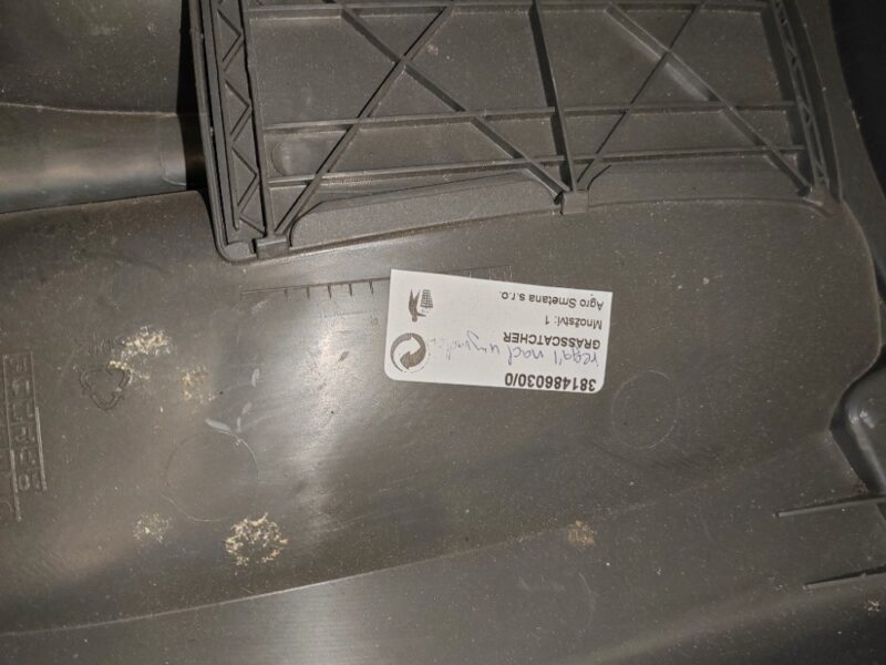 Stiga Combi kryt koše č. 381486030/0 , vhodné na combi 53 - Image 2