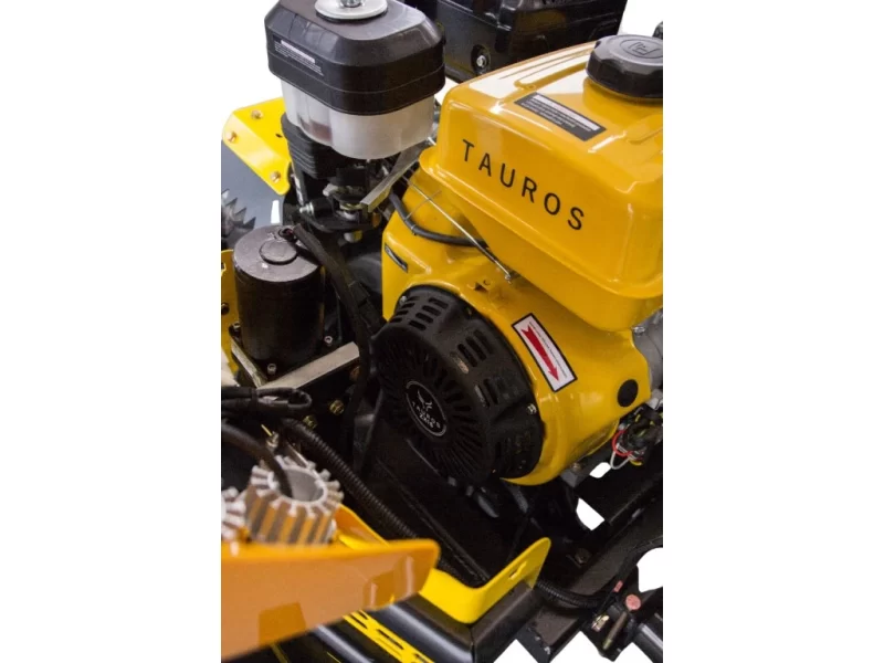 Malotraktor Tauros ZX18 4x4 - Image 15
